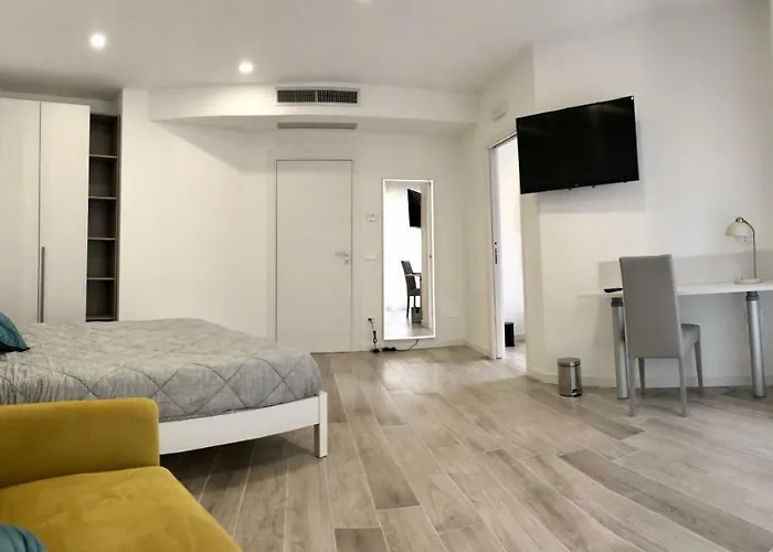 Guest house Padua Suite 3*